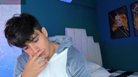 Allex online show from December 18, 3:45 am