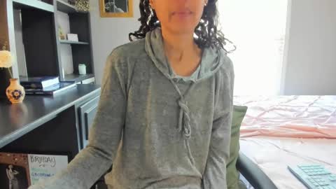 wishlist on bio online show from February 25, 7:36 pm