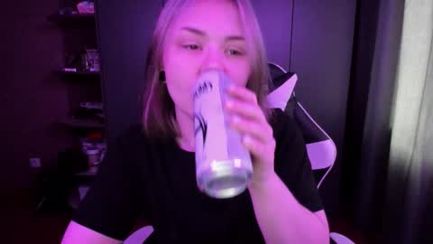 Blair online show from November 16, 4:40 am