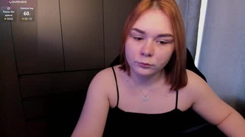 Snapshot of alli_zi chatting on April 3, 10:02 am Blair online show from April 3, 10:02 am