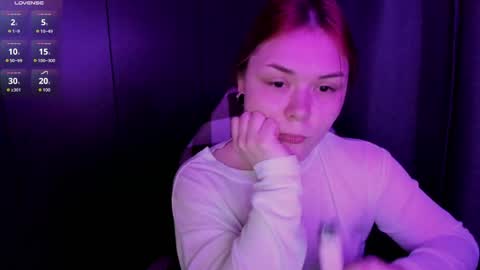 Snapshot of alli_zi chatting on May 2, 9:31 pm Blair online show from May 2, 9:31 pm