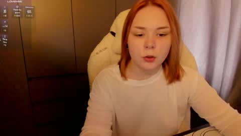 Snapshot of alli_zi chatting on May 22, 7:04 am Blair online show from May 22, 7:04 am