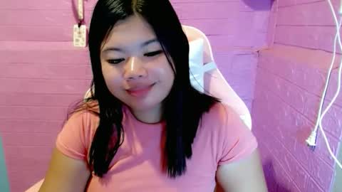 Snapshot of allianahpetit chatting on January 14, 5:40 pm allianahpetit online show from January 14, 5:40 pm