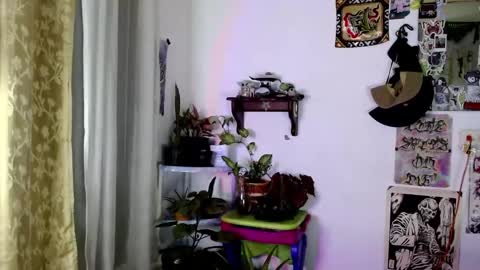 Snapshot of allice_rousse_ chatting on September 12, 3:06 am allice_rousse_ online show from September 12, 3:06 am