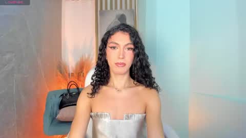Snapshot of allicemackenzie_ chatting on June 15, 11:18 pm AlliceMackenzie online show from June 15, 11:18 pm