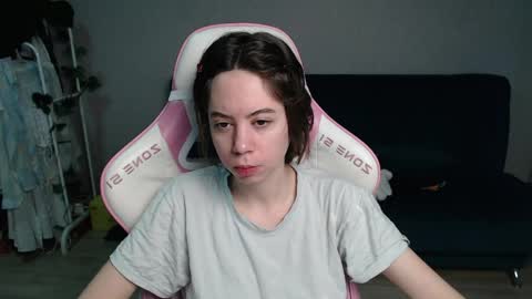 alice online show from April 6, 12:19 am