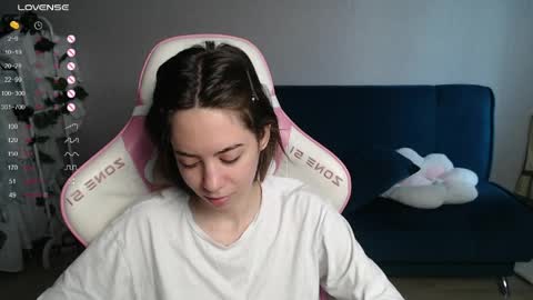 Snapshot of allie_hazie chatting on May 14, 12:17 am alice online show from May 14, 12:17 am