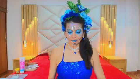 Aliie  online show from October 25, 12:02 pm