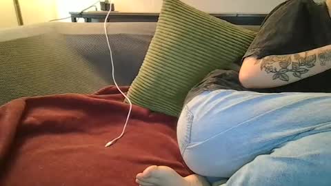alliebearx online show from June 30, 3:35 pm