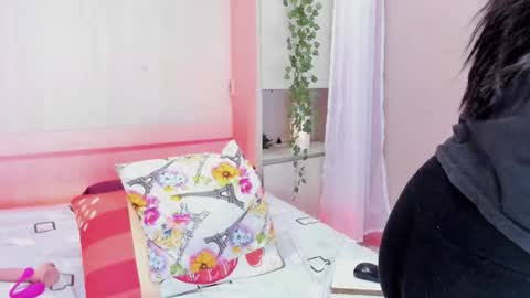 ALISON   online show from March 23, 7:40 pm