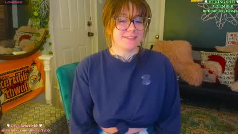 Snapshot of allieberrybb chatting on December 9, 1:45 pm bb online show from December 9, 1:45 pm