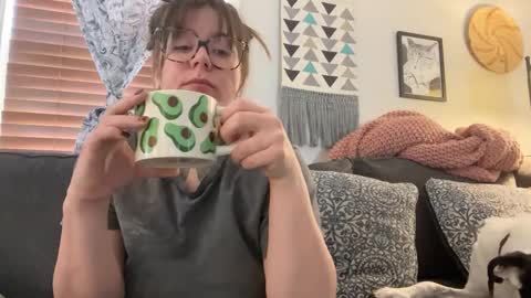 Snapshot of allieberrybb chatting on January 13, 2:32 pm bb online show from January 13, 2:32 pm