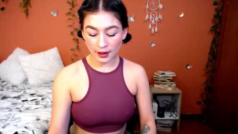 Allie  online show from November 5, 4:18 pm