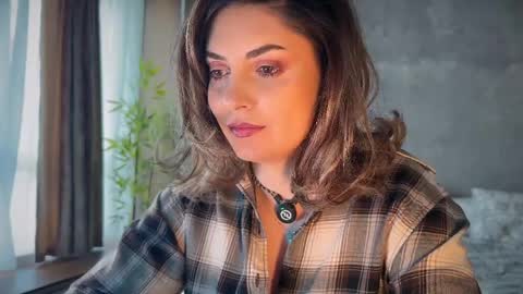 Allie online show from April 1, 12:50 pm