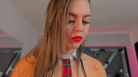    online show from November 22, 10:36 am