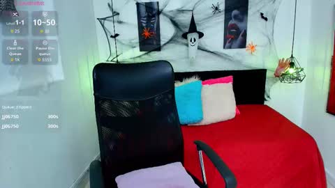 allison_dubois online show from October 25, 7:27 am