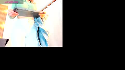 allison_fosther online show from November 25, 3:28 am