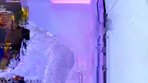 allison  online show from April 10, 3:34 am