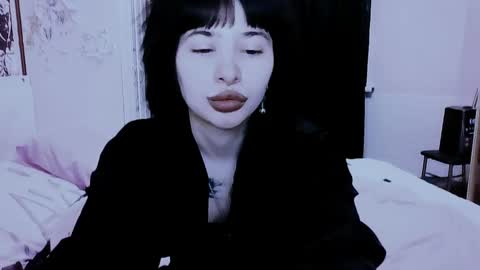 Alis online show from June 6, 5:17 pm