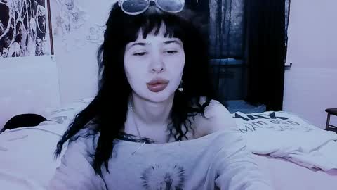 Alis online show from June 9, 4:29 pm