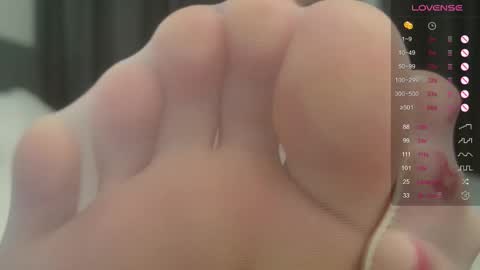 allisonmoonlight online show from September 16, 12:50 pm