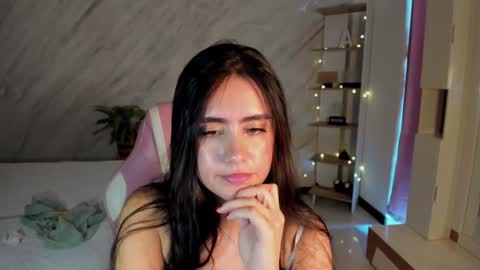 Allison Palmer online show from December 3, 4:50 pm