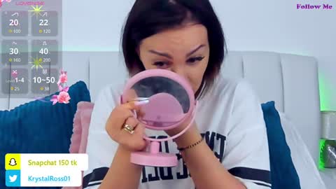 Snapshot of allisonsweetie chatting on December 16, 9:14 am AllisonSweetie online show from December 16, 9:14 am