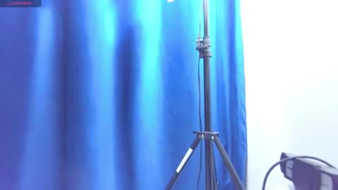 Snapshot of allisonsweetie chatting on March 10, 9:32 am AllisonSweetie online show from March 10, 9:32 am