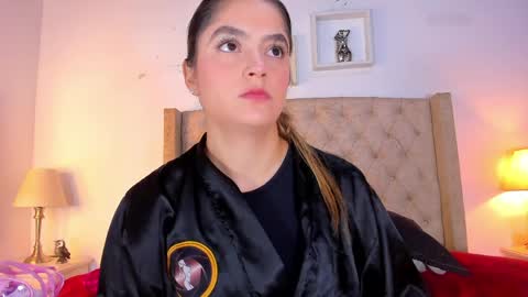 allisson online show from March 30, 12:06 pm