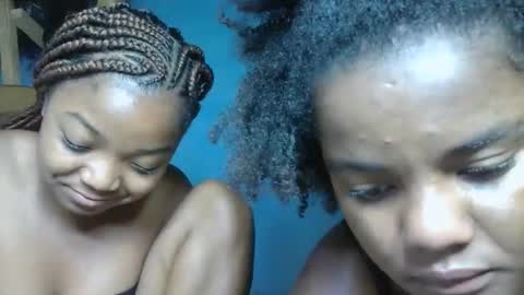 Snapshot of allizida01 chatting on November 19, 7:47 pm allizida01 online show from November 19, 7:47 pm