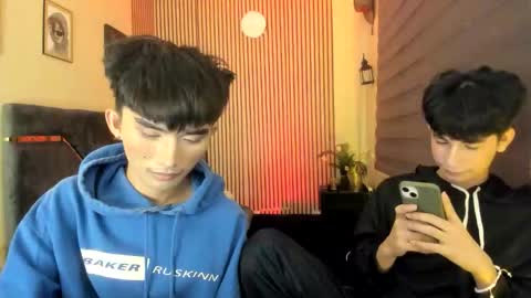 kim and josh online show from October 7, 3:20 pm