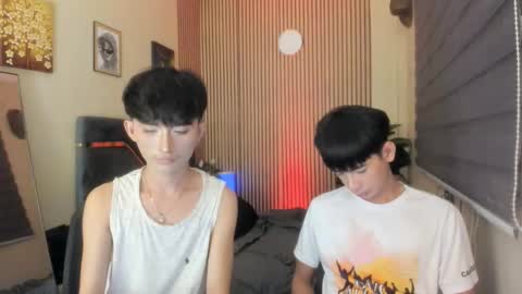 kim and josh online show from November 24, 3:56 pm