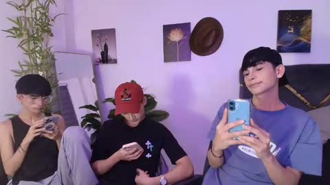 kim and josh online show from March 29, 9:48 pm