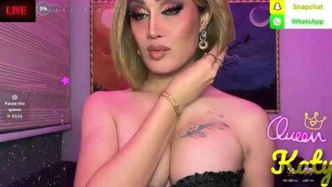 Queen Majesty Katy online show from June 6, 7:46 am