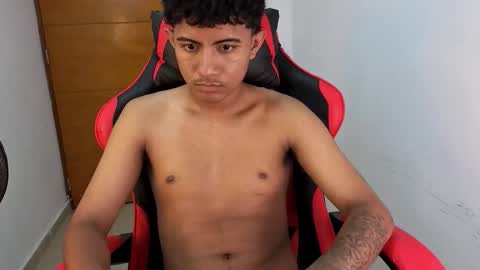 alluringangel01 online show from March 10, 3:11 am