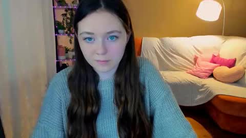 alluringeyess online show from September 12, 11:21 am