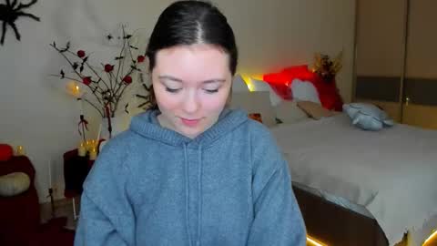 alluringeyess online show from October 25, 4:53 am