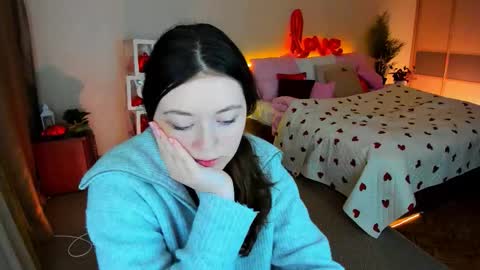 alluringeyess online show from February 15, 4:09 am