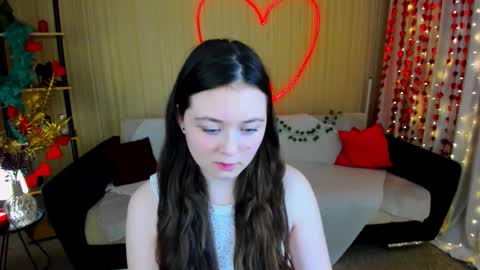 alluringeyess online show from March 10, 6:24 pm