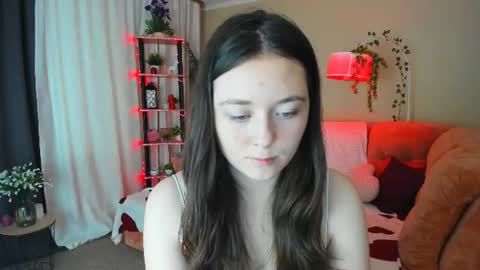 Snapshot of alluringeyess chatting on July 2, 12:22 pm alluringeyess online show from July 2, 12:22 pm