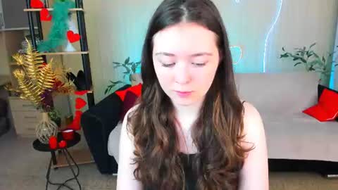 Snapshot of alluringeyess chatting on July 18, 9:13 am alluringeyess online show from July 18, 9:13 am