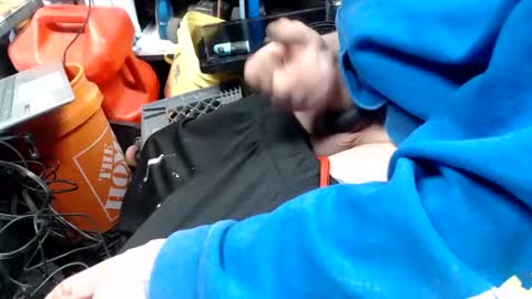 allwolf0323 online show from March 3, 11:16 am