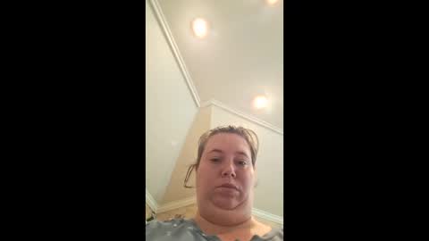 Snapshot of ally12334 chatting on April 11, 3:49 pm ally12334 online show from April 11, 3:49 pm