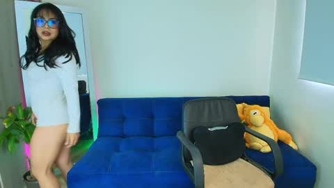 Ally  help me reach 100 satisfaid online show from April 4, 10:07 pm