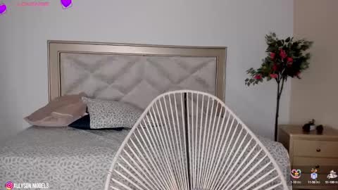 Allyson 3 online show from January 7, 11:03 pm