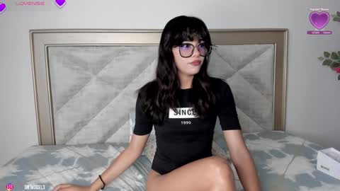 Allyson 3 online show from February 1, 7:23 pm