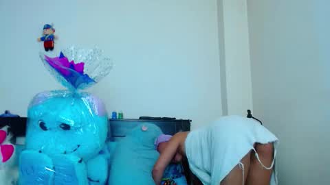 Snapshot of allyson_collins_ chatting on November 5, 10:21 pm Allyson collins online show from November 5, 10:21 pm