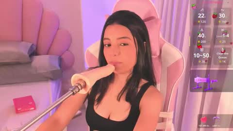 Allyson online show from November 23, 8:19 pm