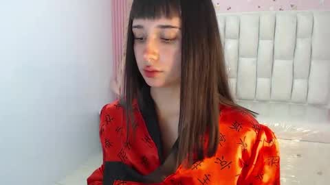 Snapshot of allyssa_bellini_s chatting on September 21, 3:30 am Allysa online show from September 21, 3:30 am