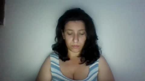 Snapshot of alma_amy chatting on November 9, 10:08 pm Alma online show from November 9, 10:08 pm